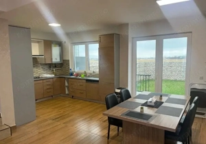 Casa tip duplex cu 3 camere,  P+1,  150 mp, zona linistita, Calea Feldioarei - imagine 3