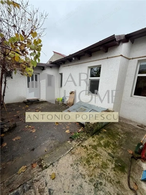 Casa 7 camere si curte, Ploiesti, zona Bobalna.