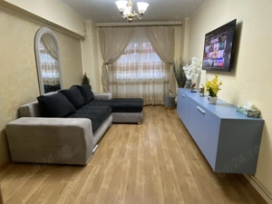 Apartament regim hotelier Racadau - self check în parking