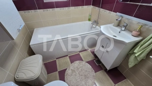 Casa singur in curte de vanzare 4 camere 2 bai parcare Selimbar Sibiu - imagine 17