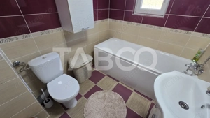 Casa singur in curte de vanzare 4 camere 2 bai parcare Selimbar Sibiu - imagine 16