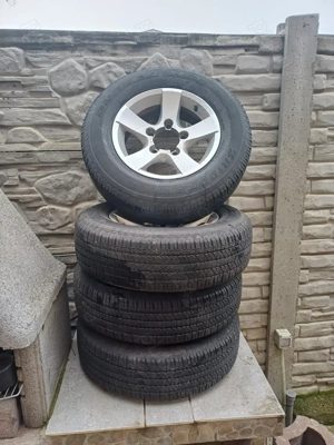 Vând 4 jante originale Suzuki