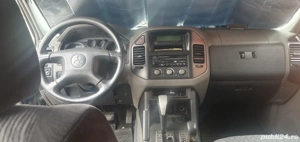 2003 Mitsubishi Pajero - imagine 4