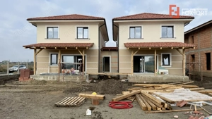 Duplex cu 5 camere de 128 mp utili si teren de 420 mp, zona Giarmata Vii