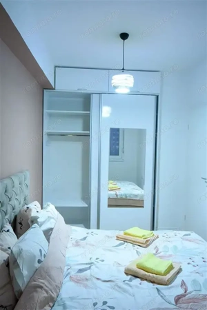  Garsoniera zona Mosilor - imagine 2