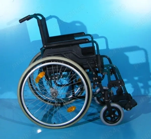 Scaun cu rotile din aluminiu Sopur - latime sezut 46 cm