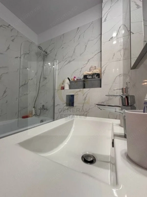 Studio luminos spre vanzaare, la poalele Pietrei Craiului – Zărnești - imagine 4