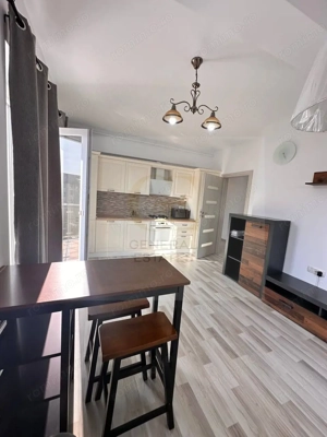 Apartament spre inchiriere zona Coresi - imagine 2