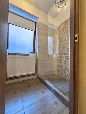 Apartament spre vanzare amplasat la doar 2 minute de Piata Sfatului - imagine 9