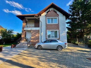 Vânzare Casă  D+P+E - 230 m.p. - Bucium