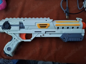 Pistol muzical de Jucarie tip FunBlast Battle Guns Space Cosmic Combat Blaze Storm