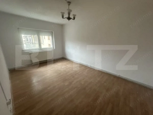 Apartament 4 camere, 71 mp, zona Micro 17