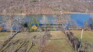 Casă + teren 5.098 mp de vânzare – Vaduri, jud. Neamț