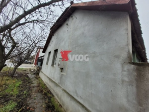 Casa cu teren de 1125mp