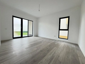 Etajul 1. Decomandat cu bucatarie inchisa ! Apartament finalizat !
