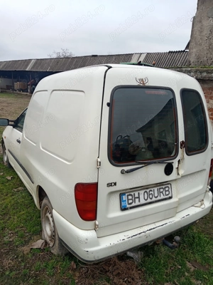 Vând vw caddy , anul fabricație 2002 - imagine 3