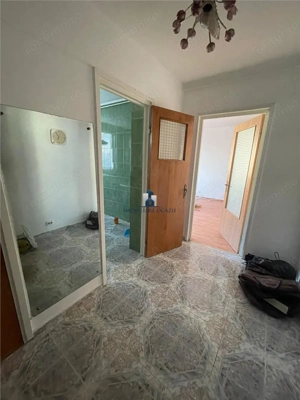 Vanzare Apartament 3 Camere Semidecomandat Berceni-Spinis