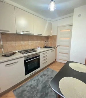  Tractorul chirie Apartament 2 camere Coresi Shopping