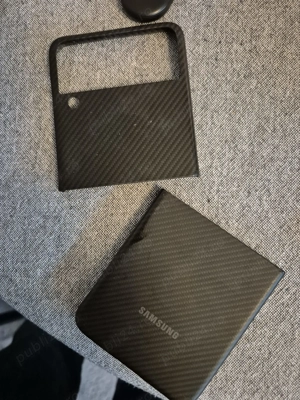 Samsung Z flip 4 128gb cu 8 gb memorie functional