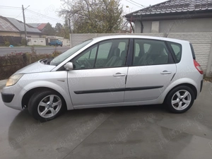 Vând Renault Scenic 2 