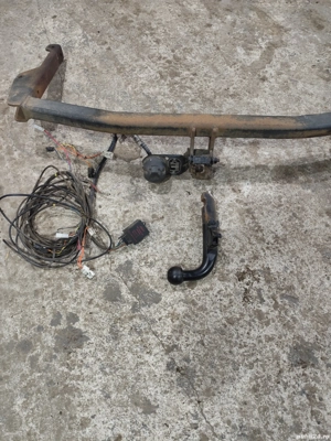 Vând cârlig Mazda 6