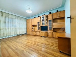 Apartament cu 2 camere, decomandat, zona Astra
