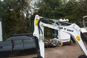Mini excavator Bobcat E17 - imagine 5