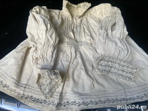 Costume populare vechi panză groasă !