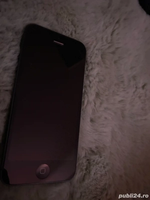 Vând iPhone 5, telefon blocat iCloud (Activation Lock)