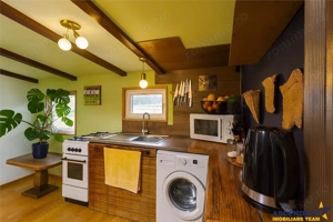 3D! Cabana cu autenticitate,mobilata,utilata, teren700mp,sera,Podu Oltului,Brasov - imagine 3