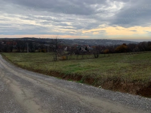 Teren de vanzare  Oradea zona dealuri panorama superba! - imagine 2