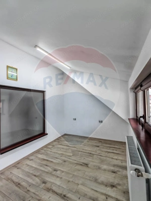 Casă / Vilă cu 4 camere de vânzare în zona Blumana - imagine 15