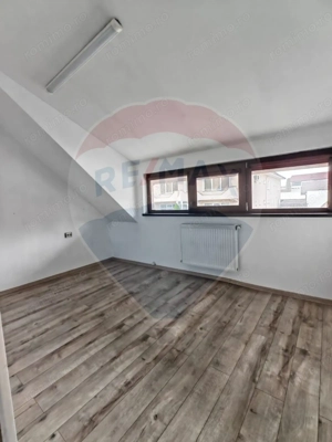 Casă / Vilă cu 4 camere de vânzare în zona Blumana - imagine 14