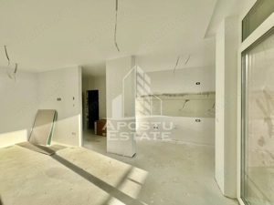 DE VANZARE Apartament doua camere cu pozitie excelenta