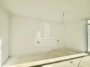 DE VANZARE Apartament doua camere cu pozitie excelenta - imagine 7