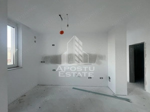 DE VANZARE Apartament 3 camere cu pozitie excelenta - imagine 7