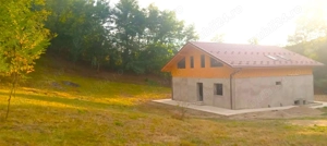 Casă lângă pădure, în zonă verde și liniștită   Iedera de Sus (Moreni), Dâmbovița - imagine 3