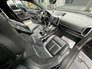 Porsche Cayenne  - imagine 4