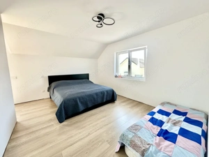 Casa individuala cu 5 camere - 190 mp utili - Zona centrala Mosnita Veche  - imagine 15