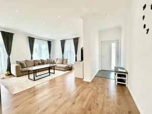 Casa individuala cu 5 camere - 190 mp utili - Zona centrala Mosnita Veche  - imagine 5