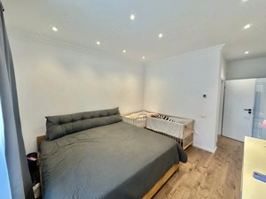 Casa individuala cu 5 camere - 190 mp utili - Zona centrala Mosnita Veche  - imagine 10