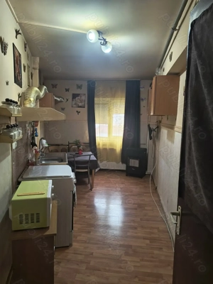 Imobil vânzare Brad zona centrala  - imagine 5