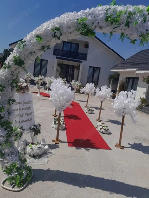 Inchiriem aranjamente florale nunta, botez, maiorat