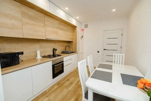 Apartamente 2 camere zona Vatra Luminoasa  - imagine 2