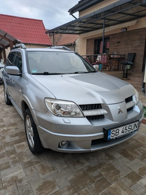 Mitsubishi Outlander Dakar Edition_4x4 ,Automat ,Benzina ,2,4 cmc ,163CP.