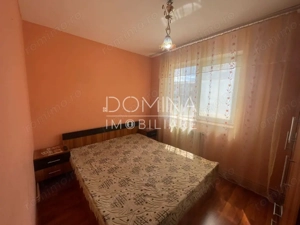 Vânzare apartament 3 camere, etaj 3, situat în Târgu Jiu, strada Slt. Ion Fota