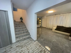 Vânzare casă situată în Târgu Jiu, strada Salcâmului - imagine 8