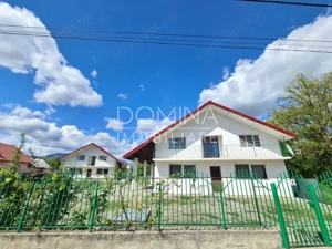 Vânzare proprietate multifuncțională, în Arcani, sat Sănătești - la DN 67 D - imagine 2