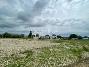 Închiriere teren intravilan, vad comercial, situat în Bârsești, la DN 67 D - imagine 2