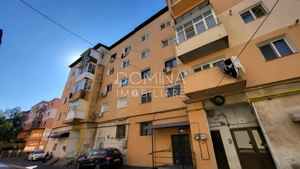 Vânzare apartament 3 camere - Târgu Jiu, strada Castanilor - zona Diana - imagine 9